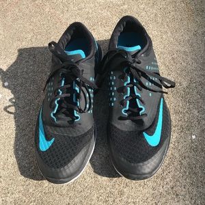 Nike Fitsole black and blue running shoes